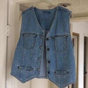Classic Light Blue Denim Vest - Women